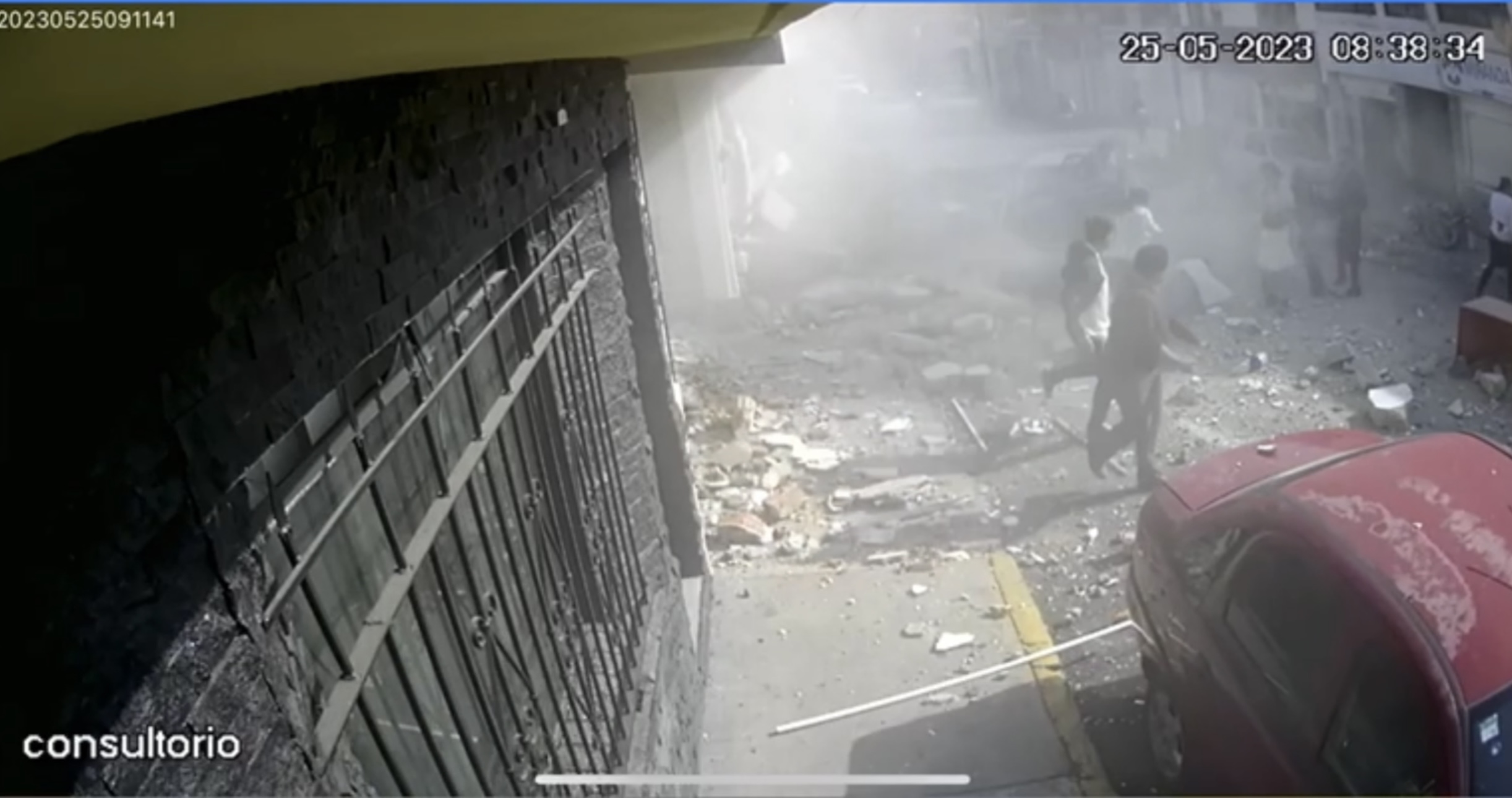 Buscan a familiares de lesionados por explosión de gas