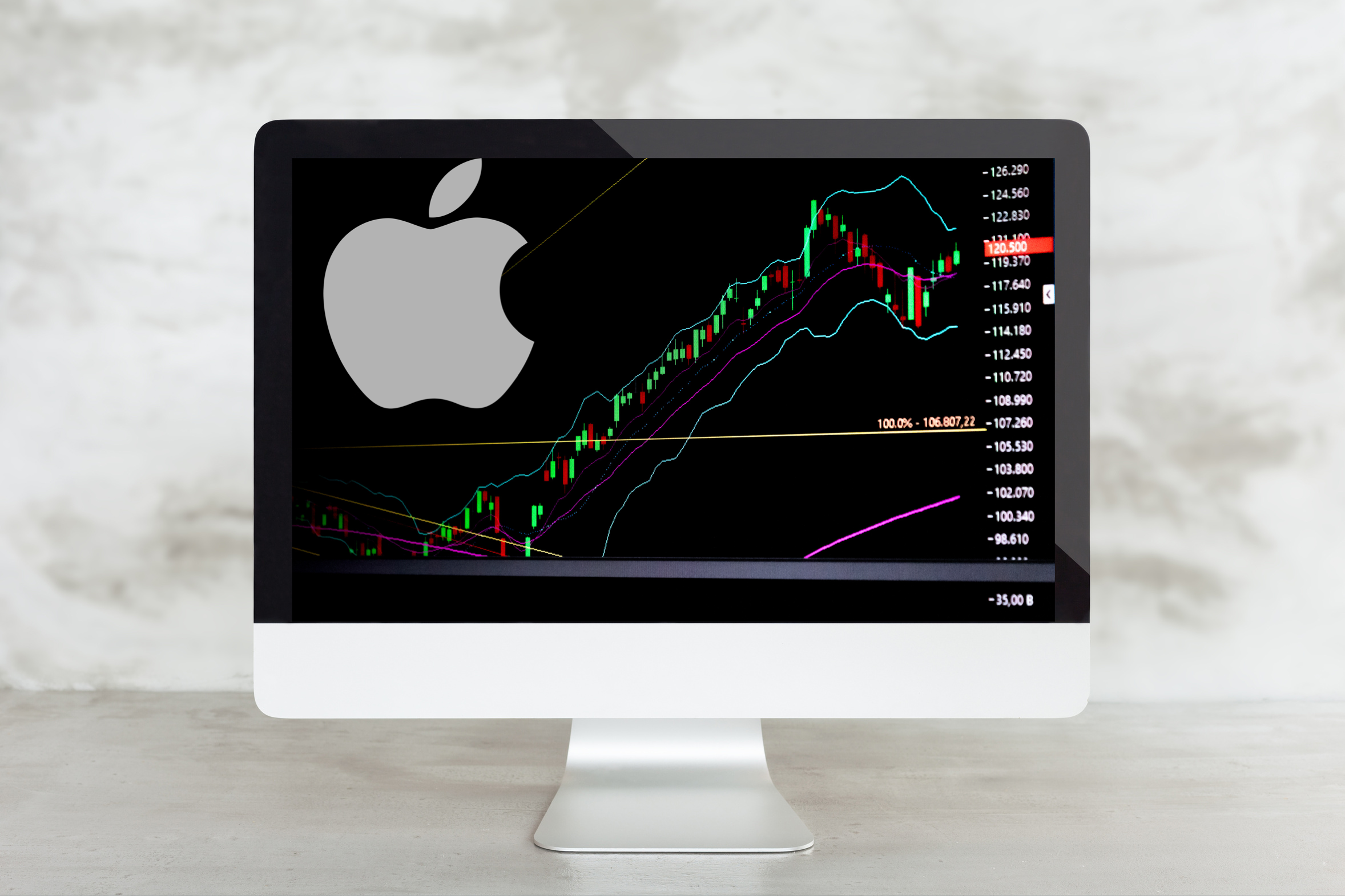 Apple se convierte en la primera empresa en lograr valor de mercado de 3 billones de dólares