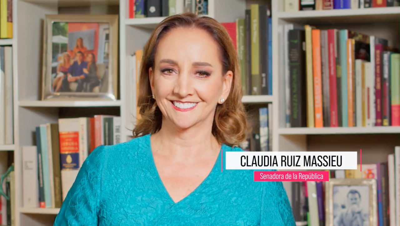 Claudia Ruiz Massieu se baja de la contienda por la Presidencia