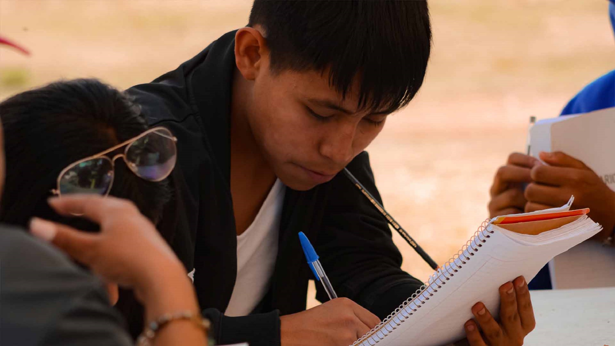 Donación de útiles escolares, JAPEM lanza campaña en apoyo a niñas, niños y adolescentes