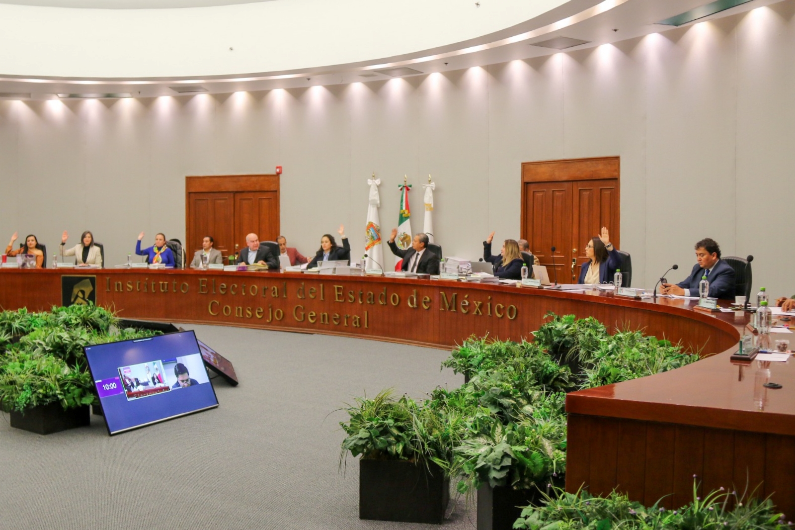 Partidos políticos recibirán más de 1 mil 200 millones de pesos en 2024