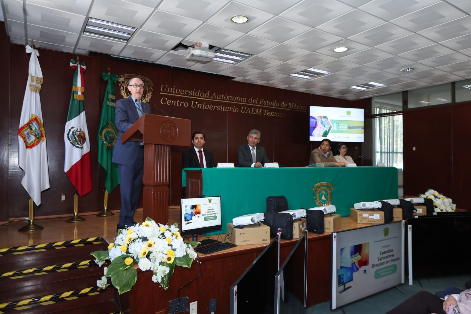 Presentan primer informe del Centro Universitario Texcoco de la Uaeméx