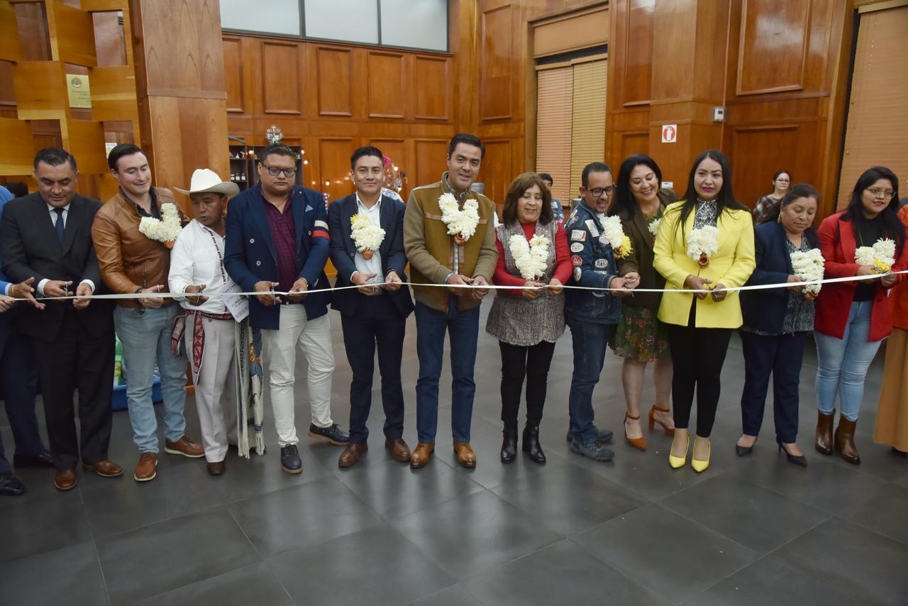 Almoloya de Juárez promueve su cultura con Expo-Venta Artesanal