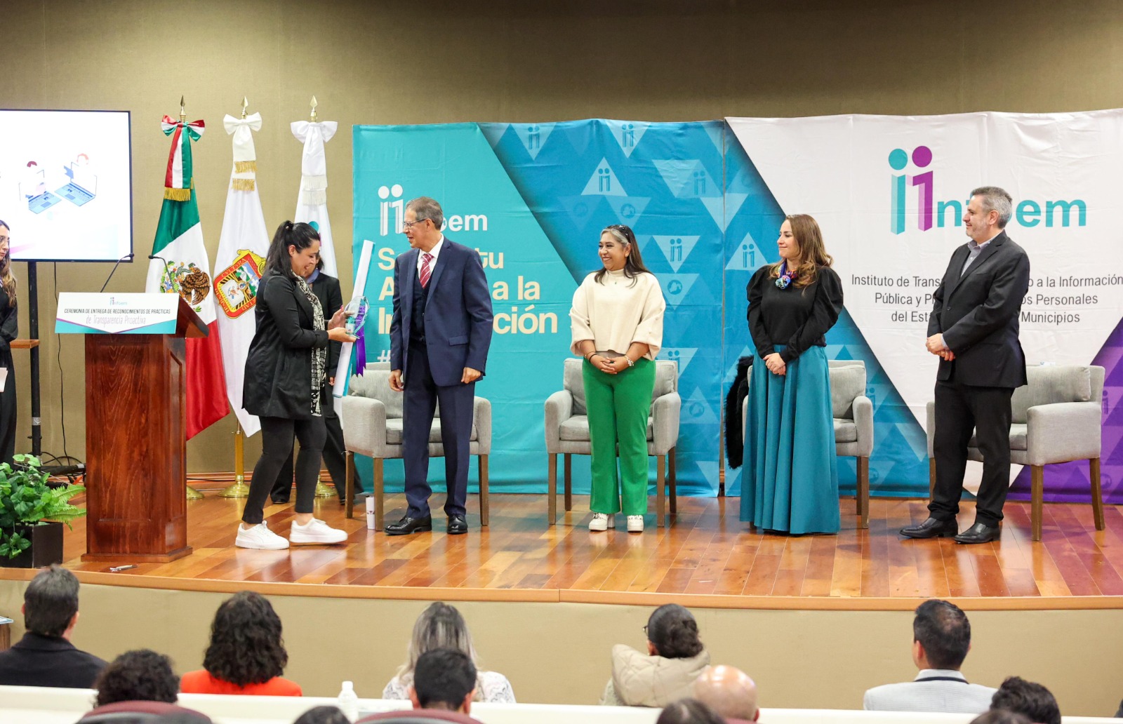 IEEM recibe galardón por transparencia en elecciones 2024