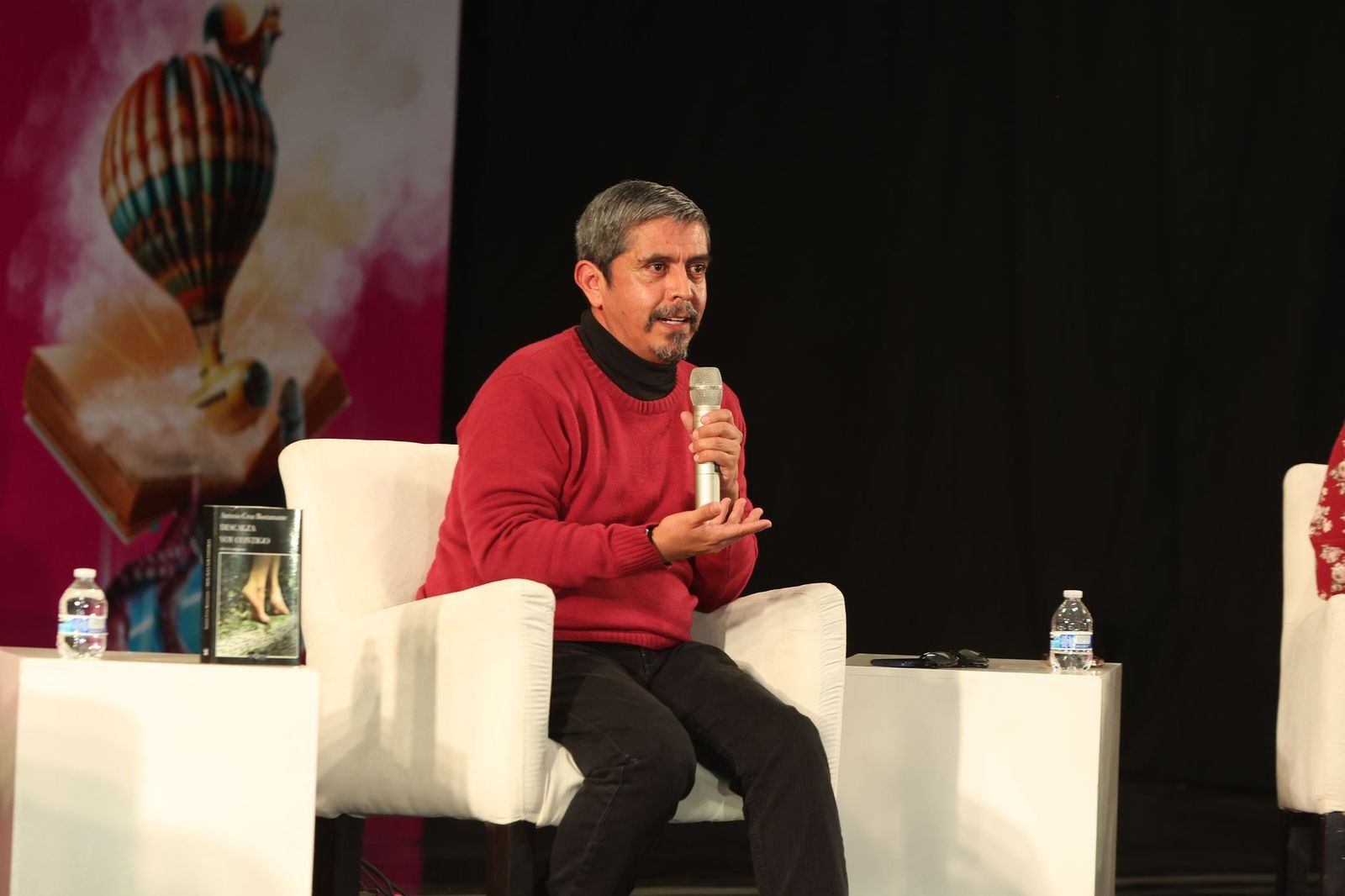 UAEMéx Presenta ‘Descalza voy contigo’: Una Obra de Amor Profundo y Realismo Mágico