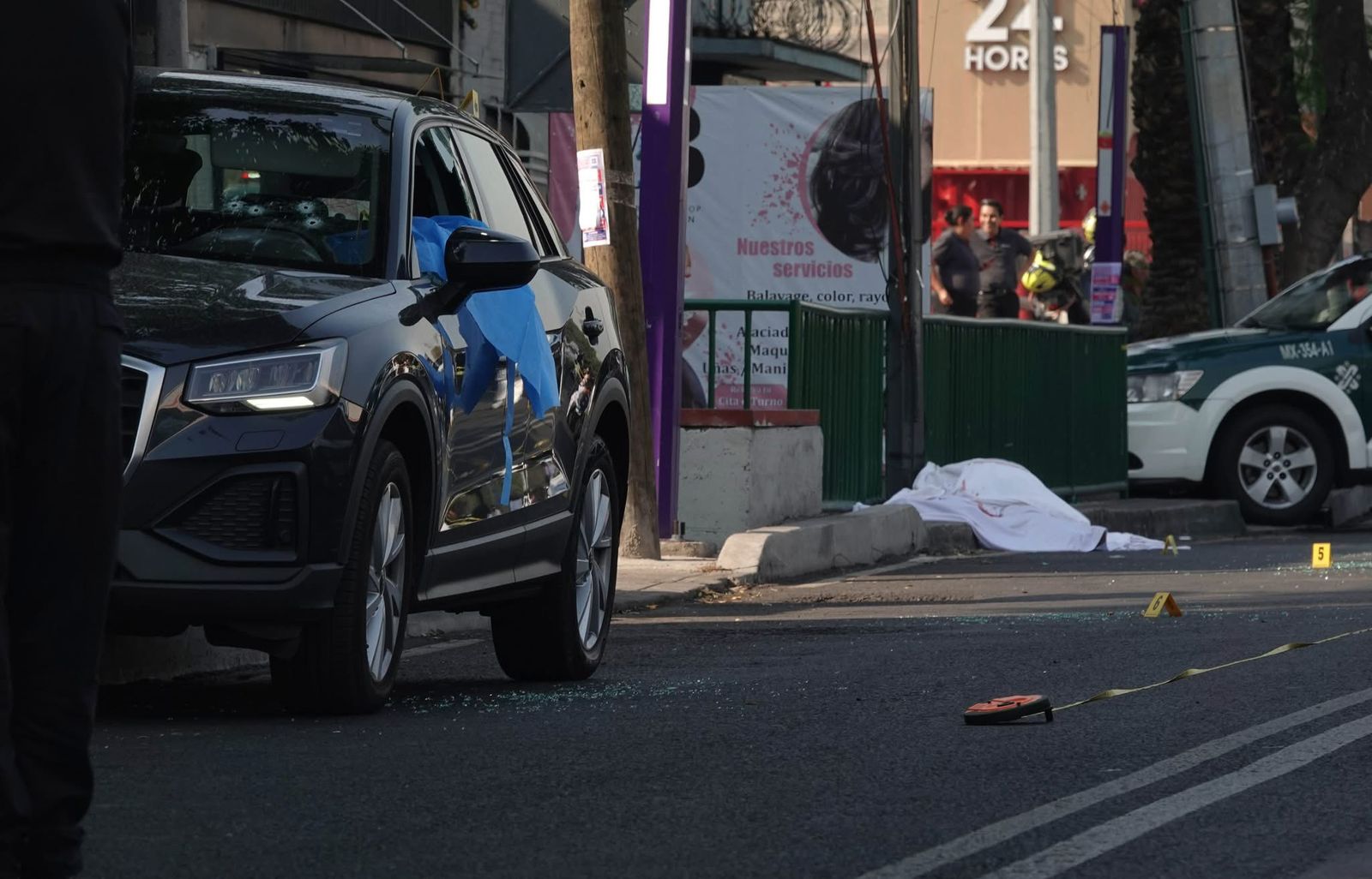 Asesinan a plena luz a dos funcionarios de Brugada