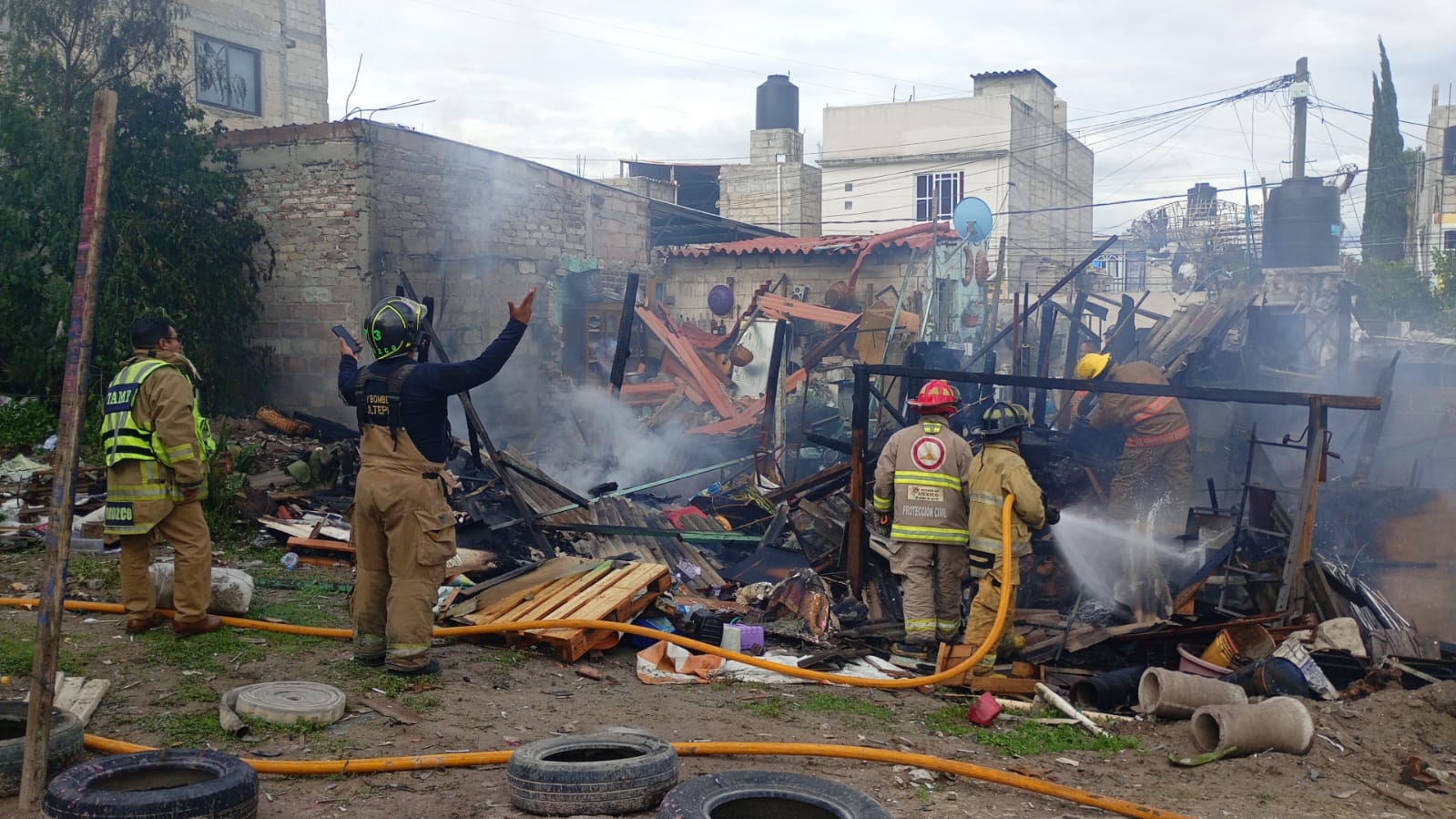 Otra explosión en Tultepec, otra vez sin permisos