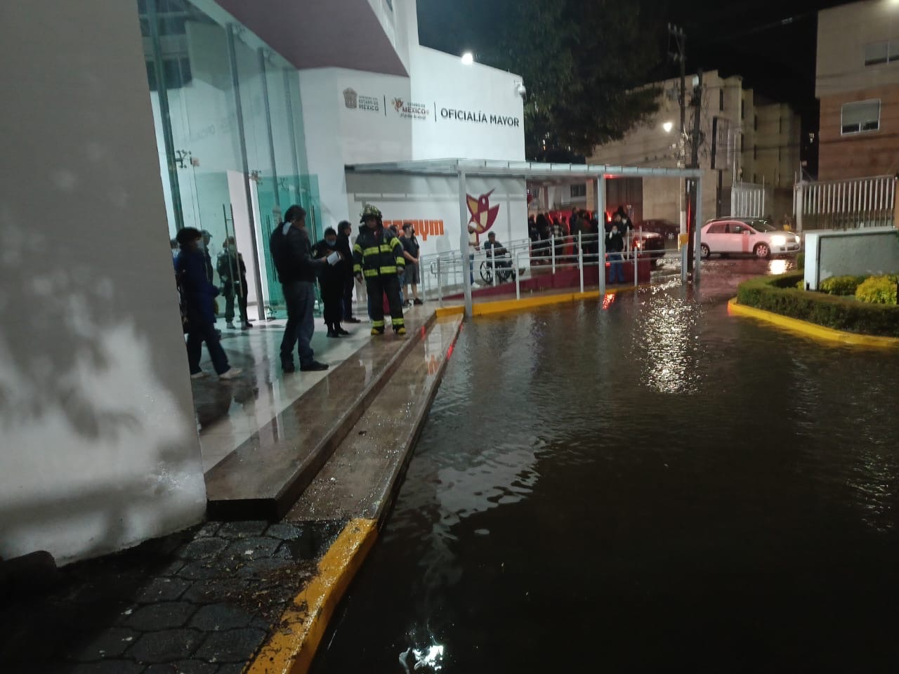 Encharcamientos e inundaciones en Toluca por las lluvias