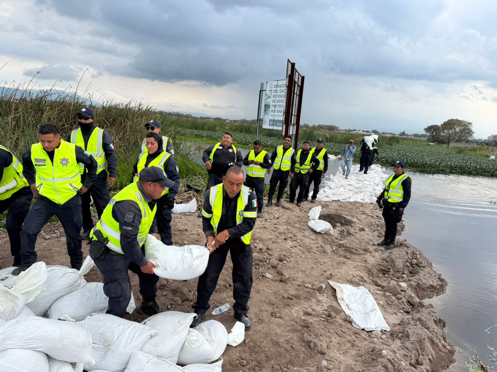 Refuerza Edoméx bordos del Lerma para prevenir desbordamientos