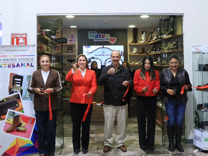 San Mateo Atenco abre tienda artesanal en el AIT