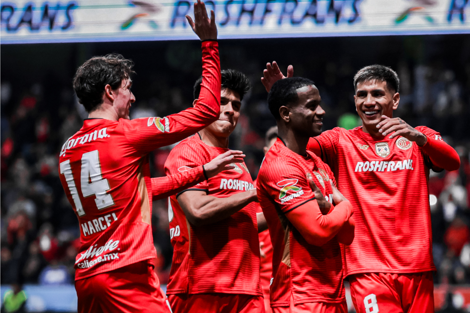 Toluca remonta y somete 3-1 a Santos Laguna