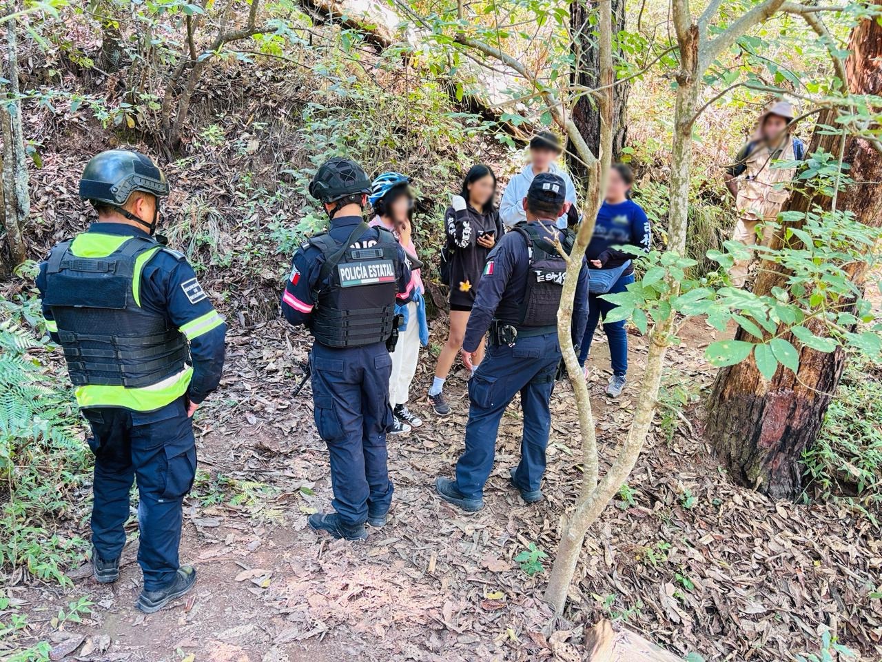 En Valle de Bravo, cuatro menores se pierden en Monte Alto