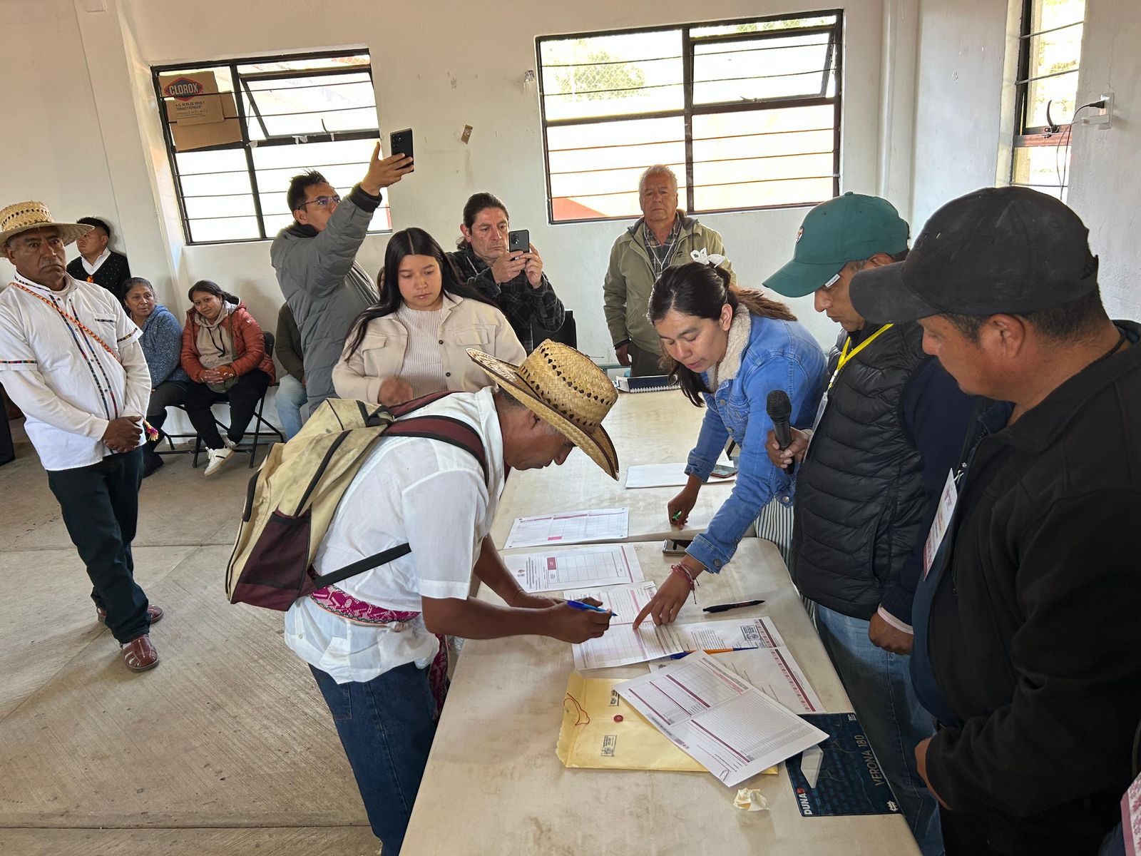 IEEM acompaña elección indígena en Chapa de Mota