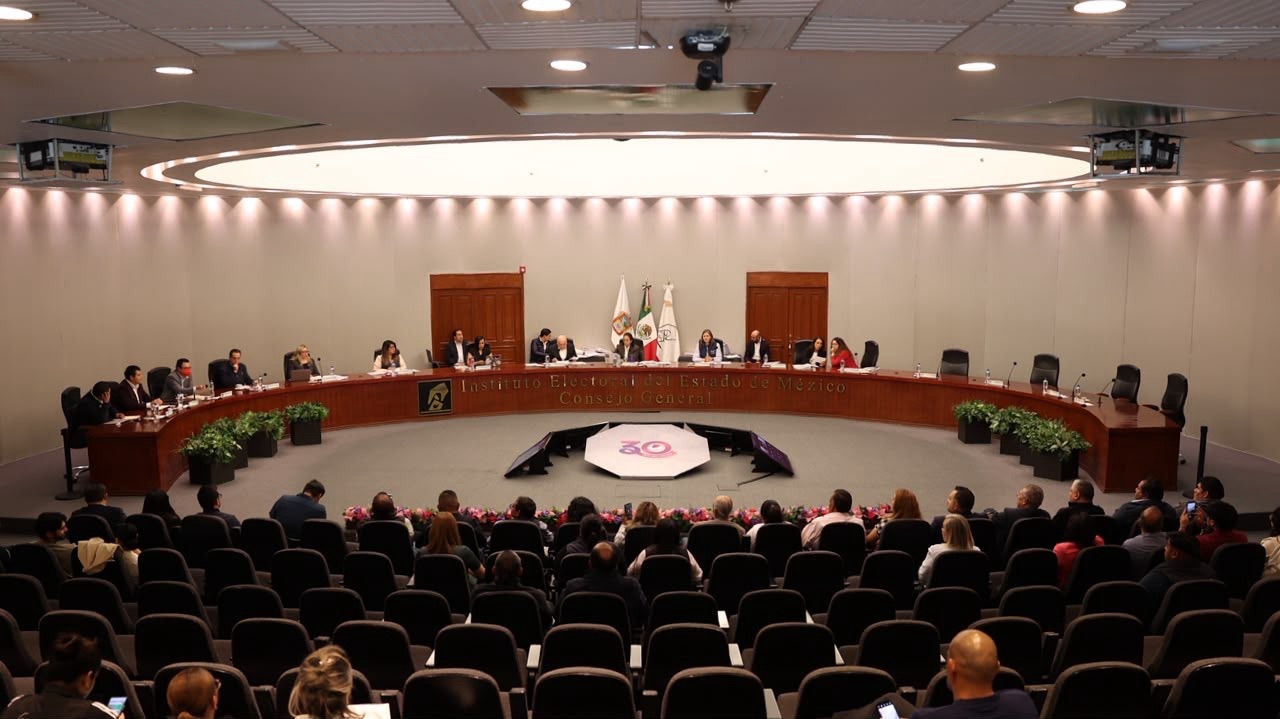 IEEM ajusta presupuesto y acredita nuevos partidos políticos
