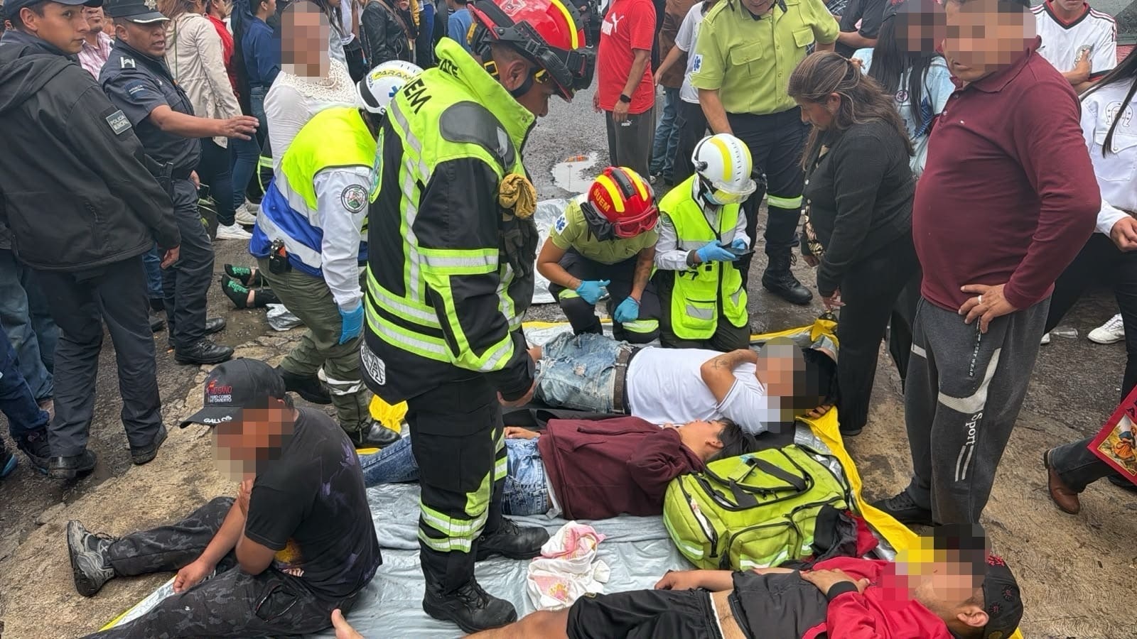 Rayo en Toluca deja 7 heridos durante fiesta religiosa